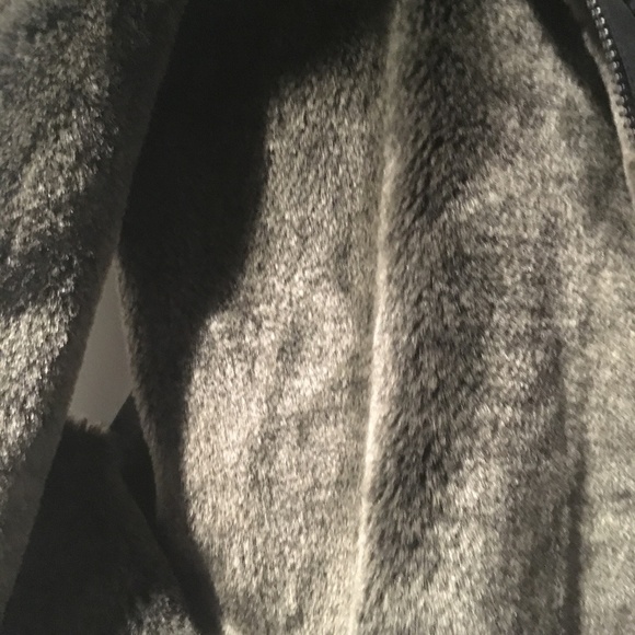 Men's Claiborne car coat with faux fur lining - Picture 6 of 7